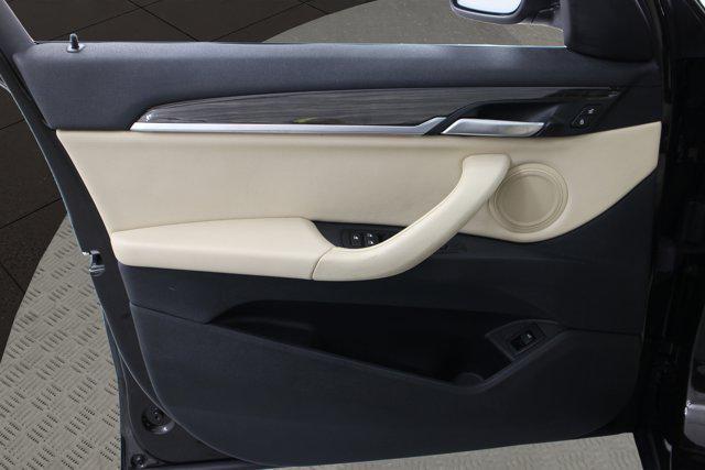 Photo of 2018 Sparkling Brown Metallic BMW X1