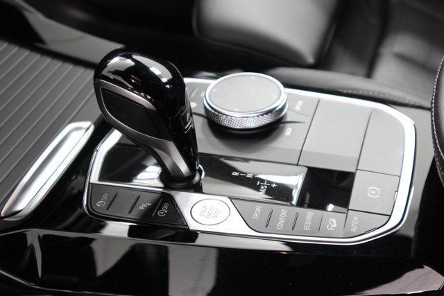 Photo of 2022 Phytonic Blue Metallic BMW X3