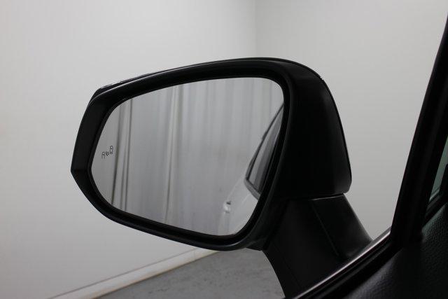 Photo of 2022 Blizzard Pearl/Midnight Black Metallic Toyota RAV4 Hybrid