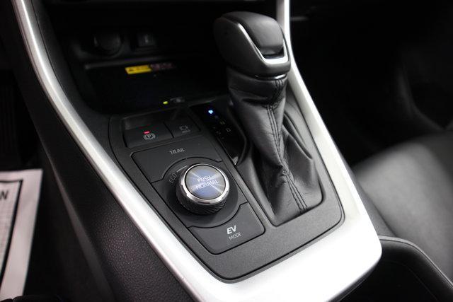 Photo of 2022 Blizzard Pearl/Midnight Black Metallic Toyota RAV4 Hybrid