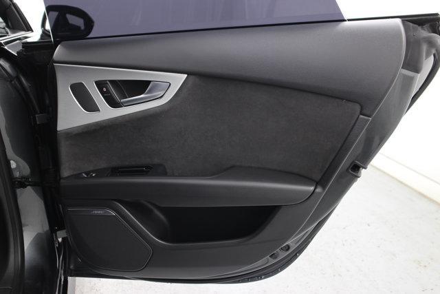 Photo of 2018 Gray Audi A7