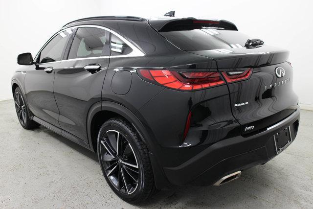 Photo of 2022 Black Obsidian INFINITI QX55