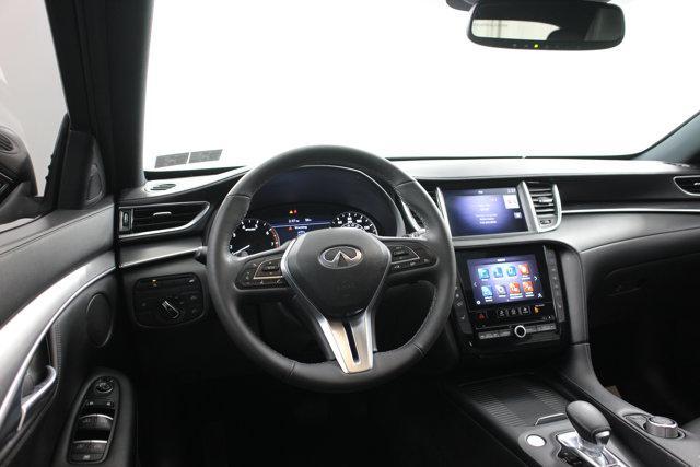 Photo of 2022 Black Obsidian INFINITI QX55