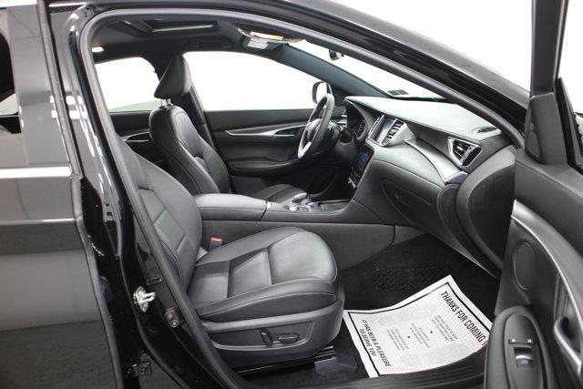 Photo of 2022 Black Obsidian INFINITI QX55