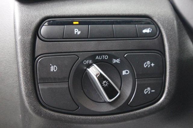 Photo of 2022 Black Obsidian INFINITI QX55