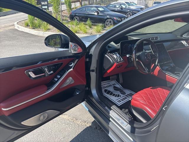 Photo of 2022 Grey Mercedes-Benz S-Class