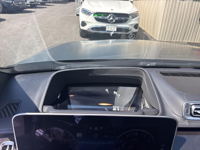 Photo of 2022 Grey Mercedes-Benz S-Class