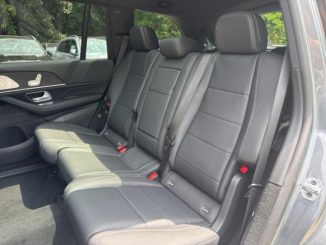 Photo of 2025 Selenite Grey Metallic Mercedes-Benz GLS 450