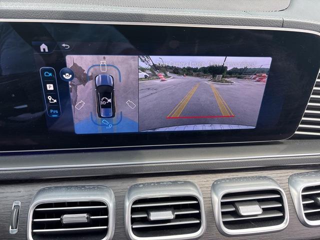 Photo of 2025 Obsidian Black Metallic Mercedes-Benz GLS 450