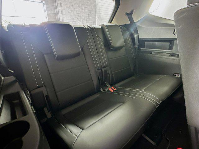 Photo of 2023 Deep Black Pearl Volkswagen Atlas