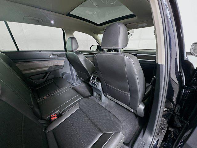 Photo of 2023 Deep Black Pearl Volkswagen Atlas