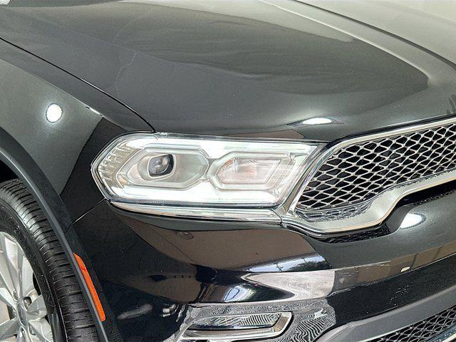 Photo of 2022 DB Black Clearcoat Dodge Durango