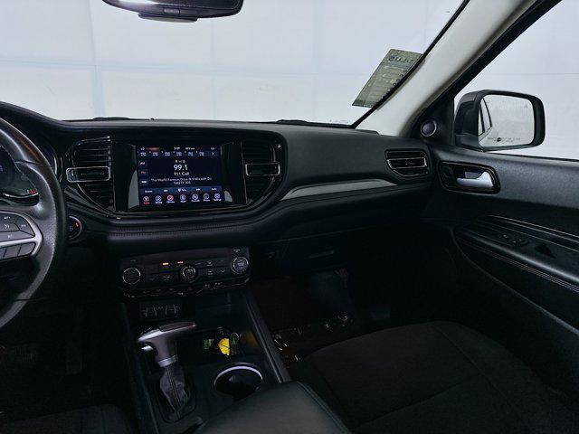 Photo of 2022 DB Black Clearcoat Dodge Durango