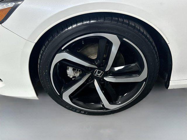 Photo of 2022 Platinum White Pearl Honda Accord