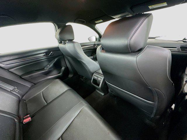 Photo of 2022 Platinum White Pearl Honda Accord