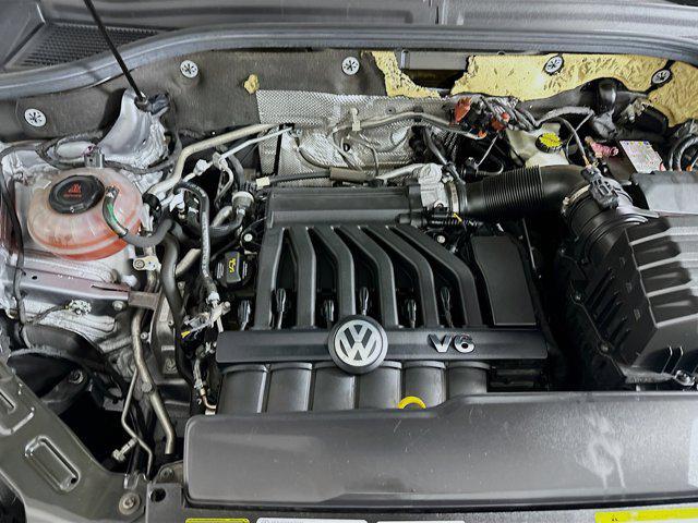 Photo of 2021 Pyrite Silver Metallic Volkswagen Atlas