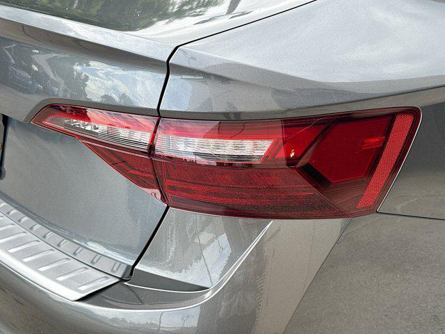 Photo of 2024 Platinum Gray Metallic Volkswagen Jetta