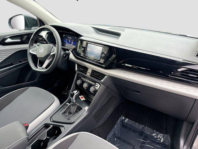 Photo of 2024 Platinum Gray Metallic Volkswagen Taos