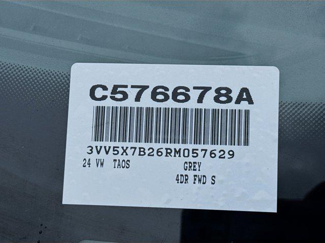 Photo of 2024 Platinum Gray Metallic Volkswagen Taos