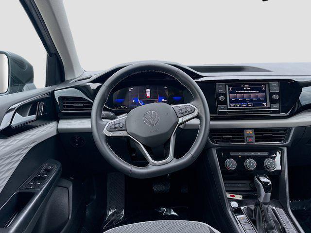 Photo of 2024 Platinum Gray Metallic Volkswagen Taos