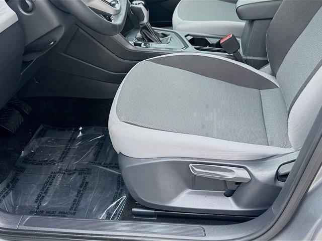 Photo of 2024 Platinum Gray Metallic Volkswagen Taos