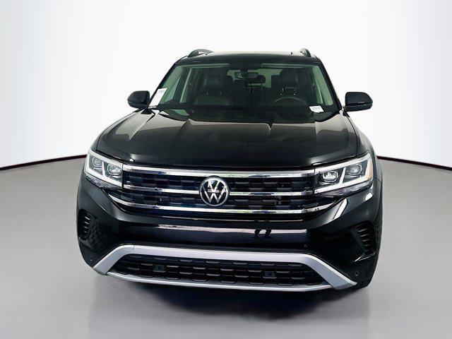 Photo of 2021 White Volkswagen Atlas