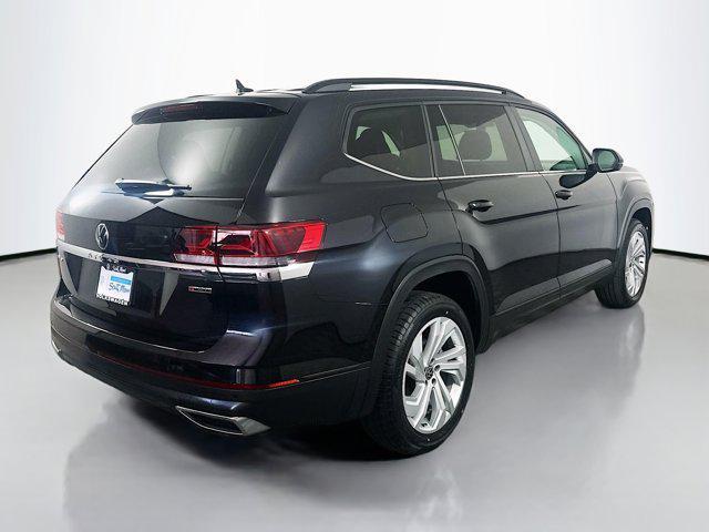 Photo of 2021 White Volkswagen Atlas