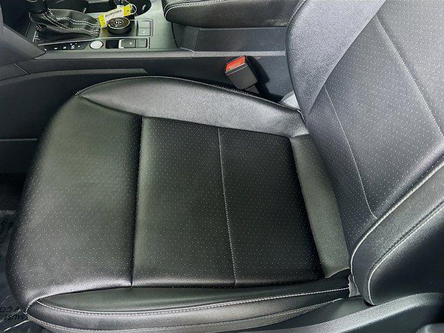 Photo of 2021 White Volkswagen Atlas