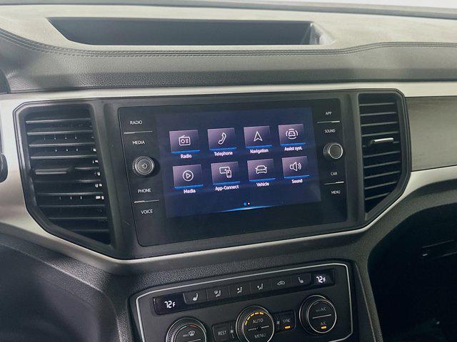 Photo of 2021 White Volkswagen Atlas