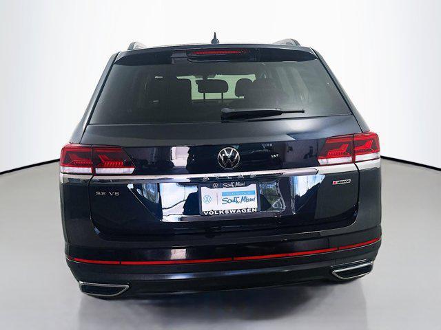 Photo of 2021 White Volkswagen Atlas