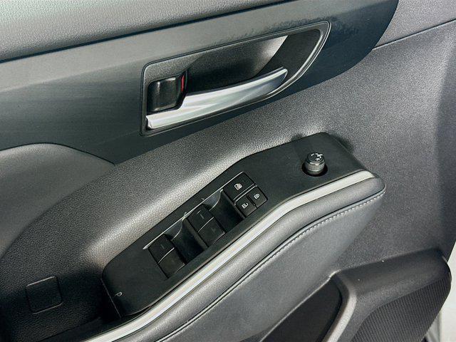 Photo of 2022 Celestial Silver Toyota Highlander