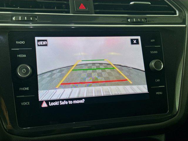 Photo of 2022 Platinum Gray Metallic Volkswagen Tiguan