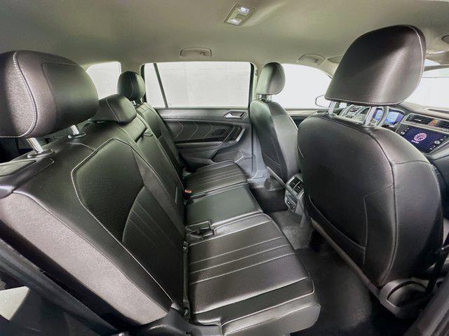Photo of 2022 Platinum Gray Metallic Volkswagen Tiguan