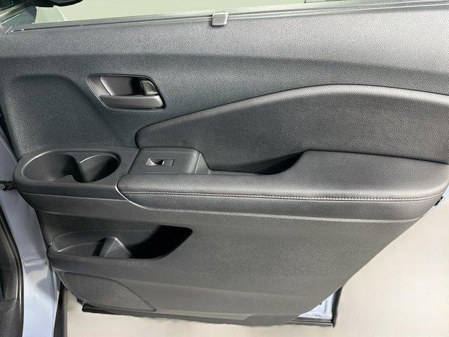 Photo of 2023 Sonic Gray Pearl Honda Passport