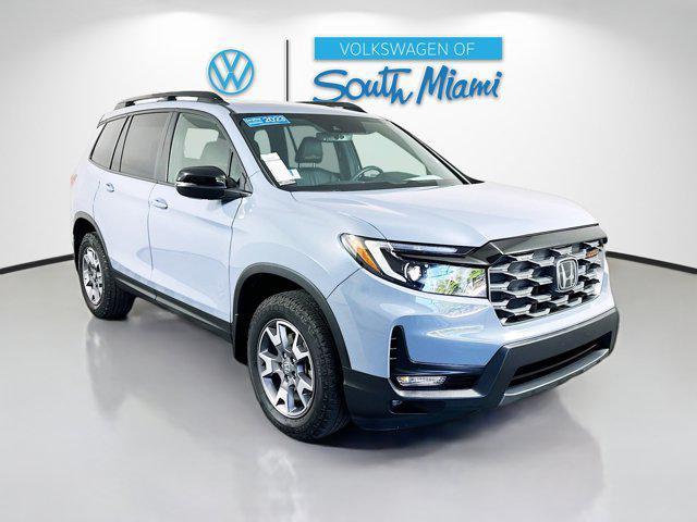 Photo of 2023 Sonic Gray Pearl Honda Passport