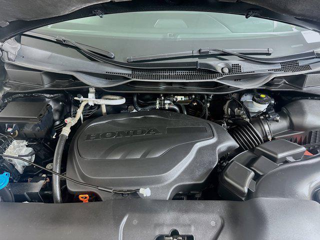 Photo of 2023 Crystal Black Pearl Honda Odyssey