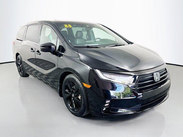 Photo of 2023 Crystal Black Pearl Honda Odyssey