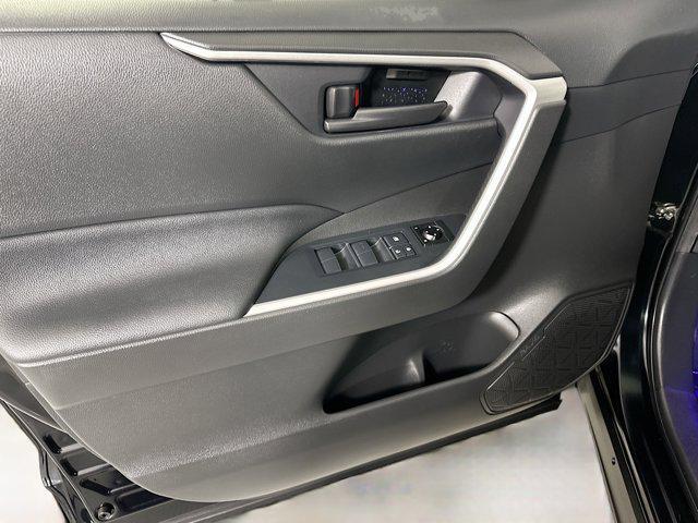 Photo of 2021 Midnight Black Toyota RAV4