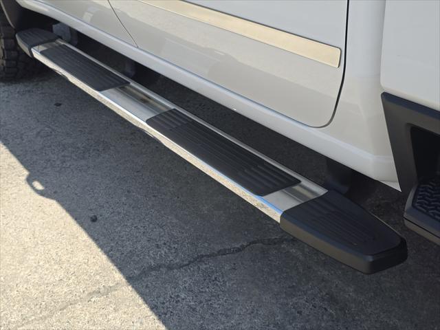 Photo of 2023 Summit White Chevrolet Silverado 2500