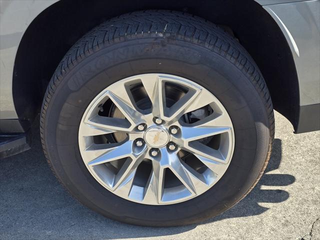 Photo of 2023 Sterling Gray Metallic Chevrolet Suburban