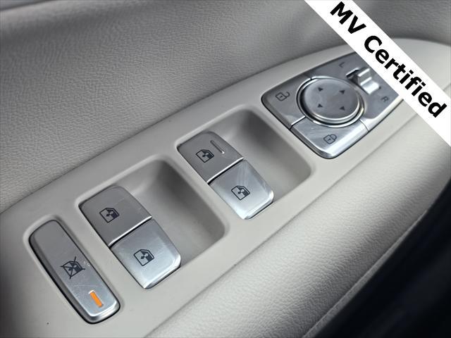 Photo of 2023 Capri Blue Genesis G70