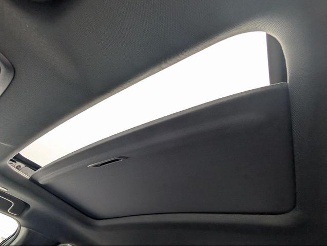 Photo of 2026 Urban Gray Pearl Honda CR-V Hybrid