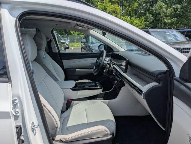 Photo of 2025 Serenity White Pearl Hyundai TUCSON