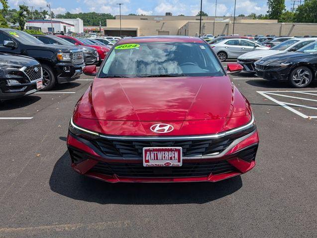 Photo of 2024 Red Hyundai ELANTRA