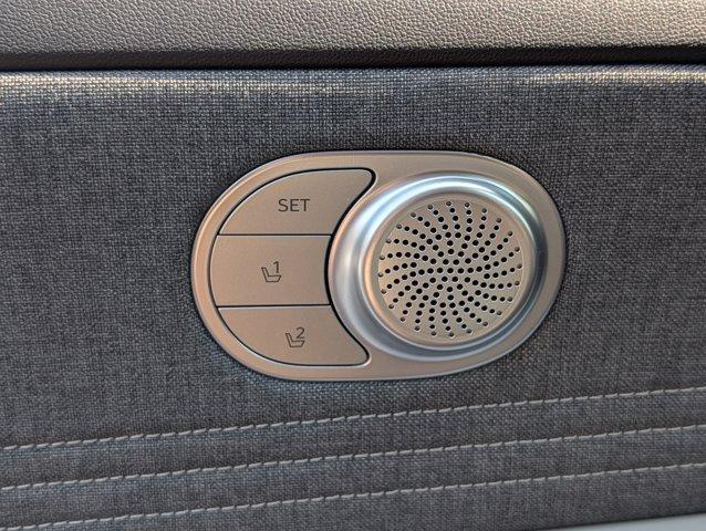 Photo of 2025 Gray Hyundai ELANTRA HEV