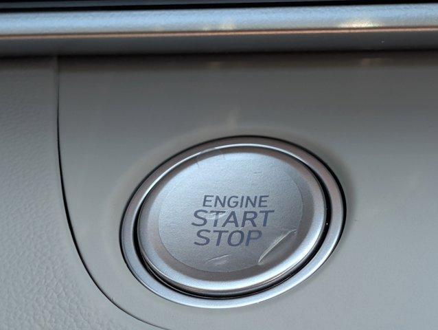Photo of 2025 Gray Hyundai ELANTRA HEV