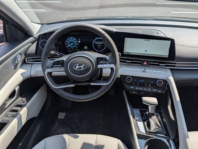 Photo of 2025 Gray Hyundai ELANTRA HEV