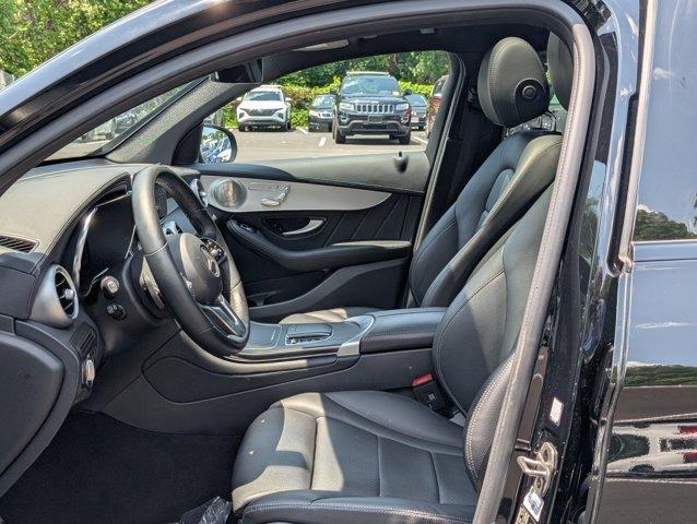 Photo of 2023 Black Mercedes-Benz GLC 300