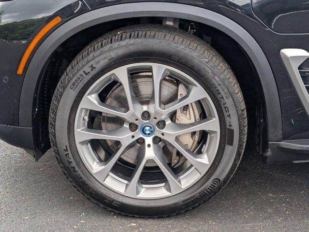 Photo of 2024 Black Sapphire Metallic BMW X5 PHEV