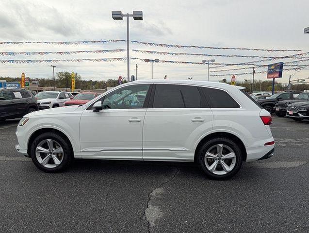 Photo of 2024 Carrara White Audi Q7
